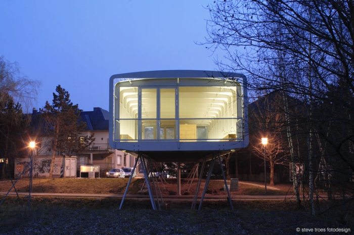 Building Economy Pavilion by Metaform architecture