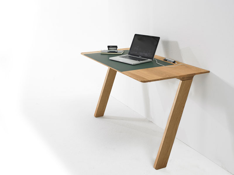 Joy Family - Zeta Table by Arco