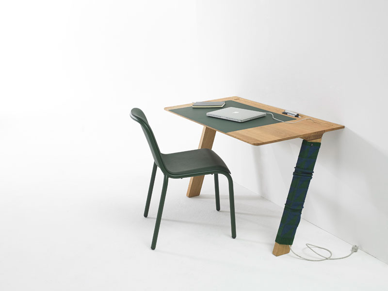 Joy Family - Zeta Table by Arco