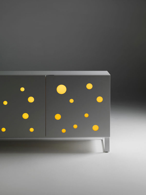 Polka Dots Fullwhite by Toyo Ito for Horm