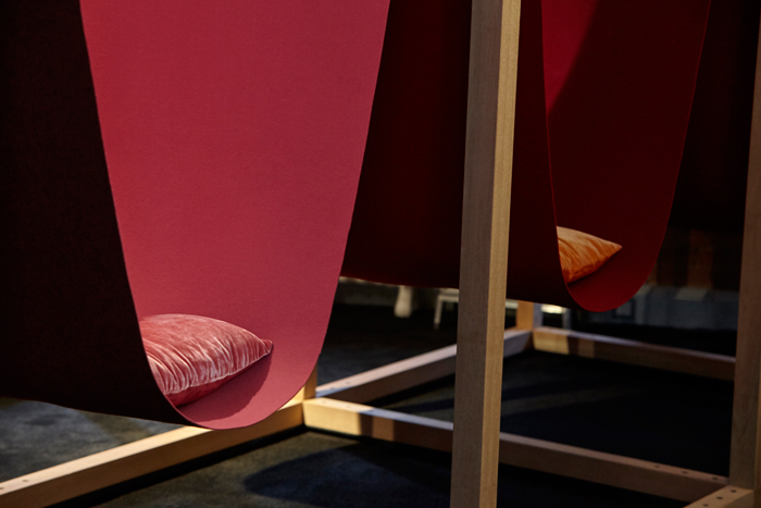 Hypnos: The architecture of sleep Installation by HASSELL and Draisci Studio