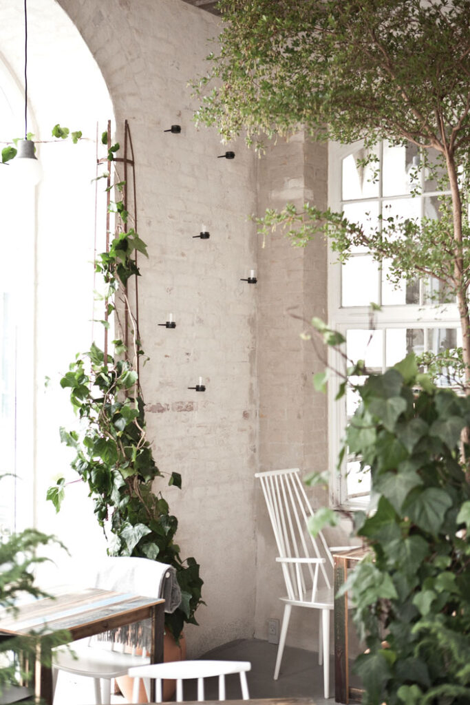 An urban restaurant with rural references | Design Chronicle