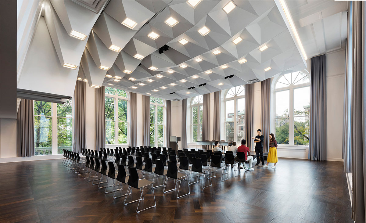 Joseph D. Jamail Lecture Hall by LTL Architects