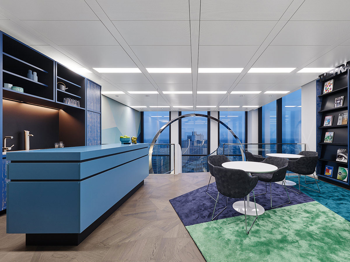 windowinthesky office by Ippolito Fleitz Group